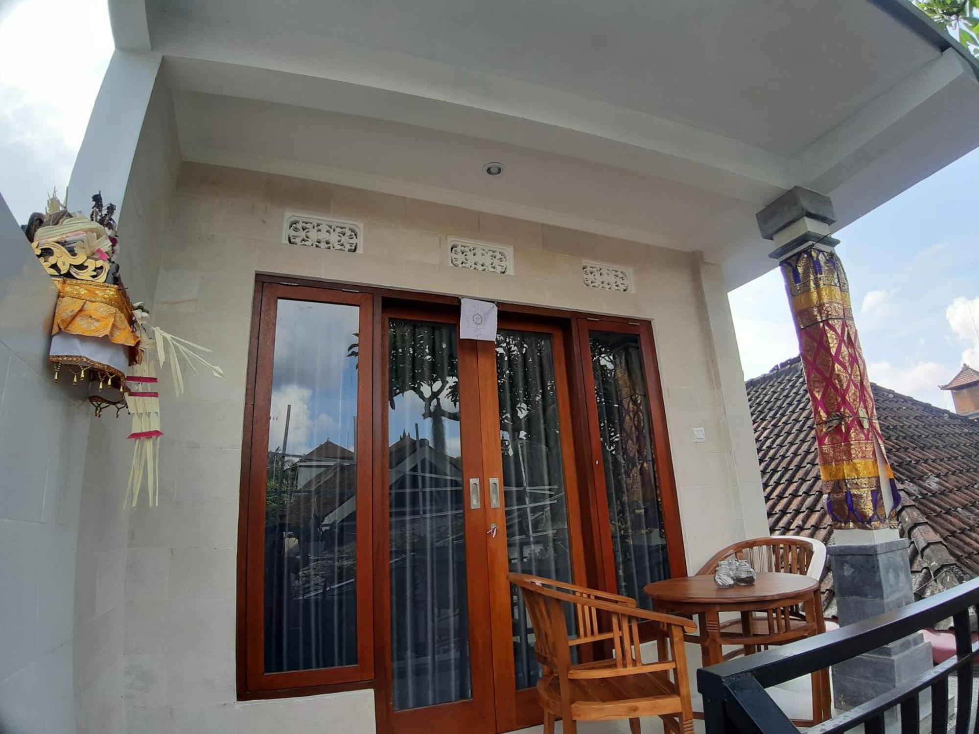 Patra House Apartment อูบุด ภายนอก รูปภาพ